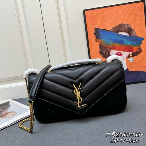 Yves Saint Laurent Classic Knitted Sheepskin Handbag Size: 29 × 17 × 8 CM