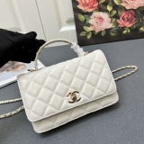 Chanel Classic Logo Hollow Flip Sheepskin Chain Crossbody Bag Size: 19.5 CM