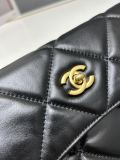 Chanel Classic Lingge Chain Crossbody Bag Size:35x33 CM