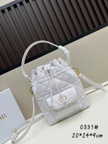 Dior Fashion Elegant Sheepskin Bucket Bag Size: 20x24x9 CM