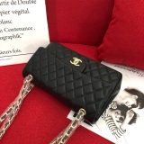 Chanel Classic Lingge Sheepskin Chain Crossbody Bag Size: 27x15x7.2 CM