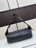 Dior New Fashion Stray Dumpling Bag Size: 44x19x22 CM