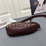 Dior New Classic Versatile Flip Saddle Bag Size: 19.5x15x5.5 CM