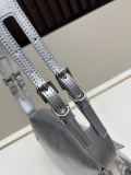 Givenchy Classic Shiny Leather Shoulder Bag Size: 33x15x9.5 CM