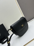 Prada New Classic Leather Double Strap Flip Shoulder Bag Size: 20x16x6 CM