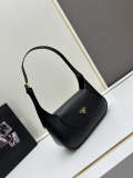 Prada New Elegant Flip Shoulder Bag Underarm Bag
