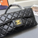 Chanel Classic Double C Retro Flip Sheepskin Handbag Crossbody Bag Size: 24x12 CM