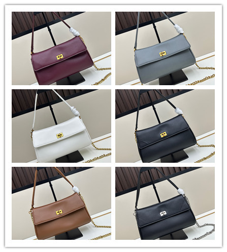 Balenciaga Classic Rodeo Nano Leather Chain Bag Size: 27x17 CM