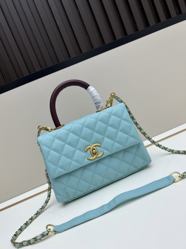 Chanel Classic Coco Handle Double C Chain Crossbody Bag Handbag Size: 22x15x8 CM