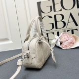 Dior New East West Mini Versatile Bowling Bag Vintage Crossbody Bag Size: 20.5x12x7 CM