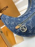 Louis Vuitton Fashion Cowboy Loop Half Moon shaped Stick Bag Size: 24x22x6 CM