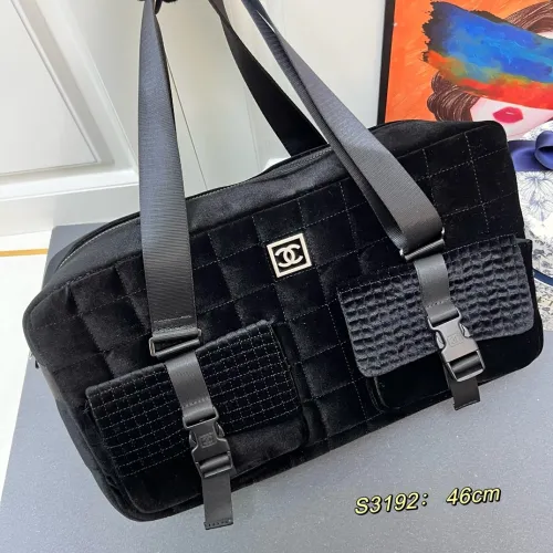 Chanel New Fashion Ski Collection Waterproof Shoulder Bag Size: 46 CM