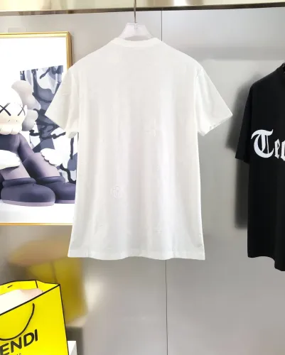 Louis Vuitton Classic Full Embroidered Logo T-shirt Unisex Versatile Round Neck Short Sleeve