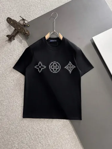 Louis Vuitton Fashion Embroidered Logo Short Sleeve Couple Loose Casual T-shirt