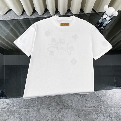 Louis Vuitton New Dopamine Color Embroidered Logo Short Sleeve Round Neck T-shirt