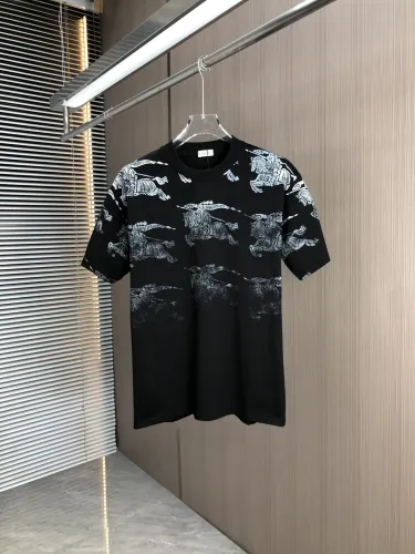 Burberry Fashion Full War Horse Printed T-shirt Unisex Casual Loose Short Sleeve