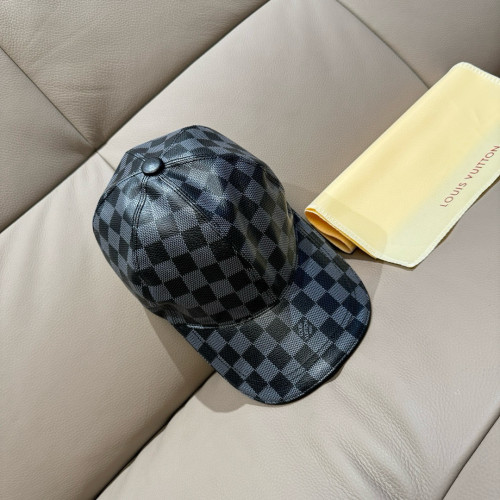 Louis Vuitton Classic Checkered Baseball Hat Unisex Four Seasons Versatile Duck Tongue Hat