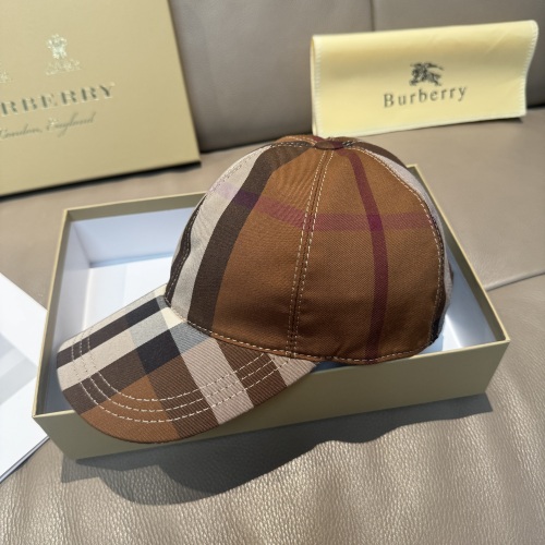 Burberry Classic Checkered Baseball Hat Unisex Four Seasons Versatile Duck Tongue Hat