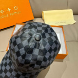 Louis Vuitton Classic Checkered Baseball Hat Unisex Four Seasons Versatile Duck Tongue Hat