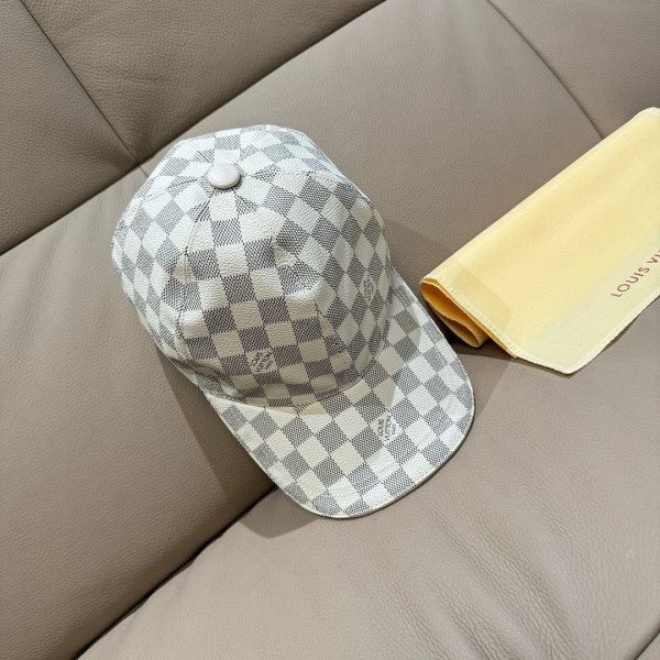 Louis Vuitton Classic Checkered Baseball Hat Unisex Four Seasons Versatile Duck Tongue Hat