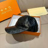 Louis Vuitton Classic Embossed Logo Baseball Hat Unisex Casual Versatile Duck Tongue Hat