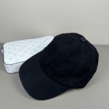 Louis Vuitton Retro Fashion Logo Embossed Baseball Hat Unisex Casual Duck Tongue Hat