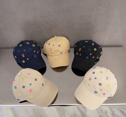 Louis Vuitton New Fashion Embroidered Logo Baseball Hat Casual Versatile Duck Tongue Hat
