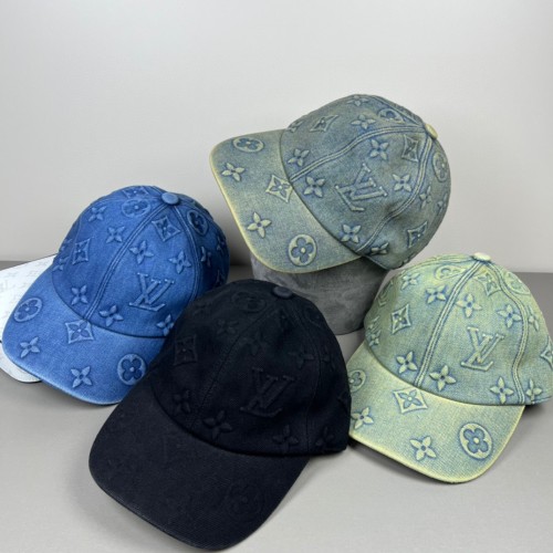 Louis Vuitton Retro Fashion Logo Embossed Baseball Hat Unisex Casual Duck Tongue Hat