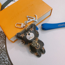 Louis Vuitton New Trendy Bear Keychain Bag Pendant Louis Vuitton New Trendy Bear Keychain Bag Pendant
