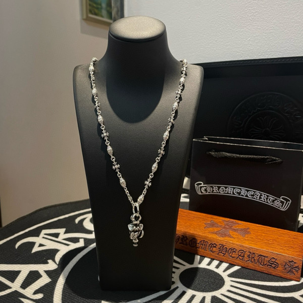 Chrome Hearts Couple Classic Retro Versatile Cross Flower Necklace