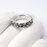 Gucci Vintage Double G Flower Ring