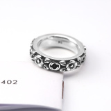 Gucci Vintage Double G Flower Ring