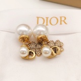 Dior New Fashion Pearl Clover Diamond Earrings