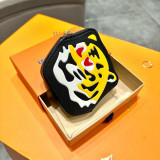 Louis Vuitton New Fashion Tiger Keychain Wallet
