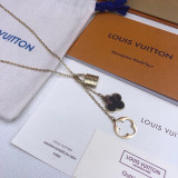 Louis Vuitton New Four Leaf Clover Old Flower Concentric Lock Necklace