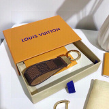 Louis Vuitton New Classic Vintage Logo Keychain