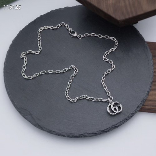 Gucci Classic Retro Double G Pendant Necklace