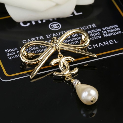 Chanel New Fashion Bow Pearl Brooch