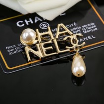 Chanel New Classic Logo Pearl Brooch
