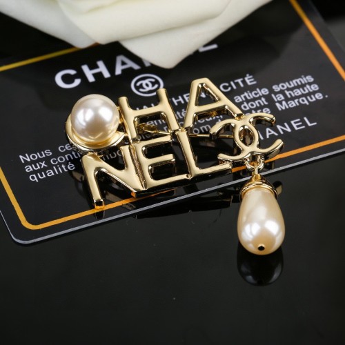 Chanel New Classic Logo Pearl Brooch