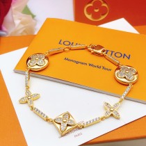 Louis Vuitton New Fashion Clover Diamond Set Bracelet