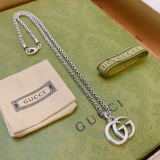 Gucci New Couple Classic Retro Double G Necklace