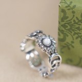 Gucci New Retro Interlocking Double G Daisy Ring