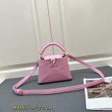 Louis Vuitton Classic LV Letter Lizard Leather Mini Handbag Size：21 x 14 x 8 CM