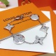 Louis Vuitton New Fashion Clover Diamond Set Bracelet