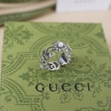 Gucci New Retro Interlocking Double G Daisy Ring