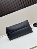 Gucci New Classic Softbit Leather Handbag or Cross Bag Size: 27.5X21X16 CM