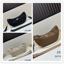 Prada New Classic Triangle Logo Sports Style Nylon Crescent Bag Chain Bag Size: 30x15x9 CM