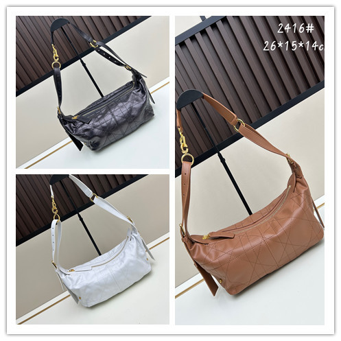 Dior New Classic Soft Diamond Grid Hobo Bag Shoulder Bag Size: 26 x 15 x 14 CM