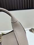 Gucci New Classic Softbit Leather Handbag or Cross Bag Size: 27.5X21X16 CM